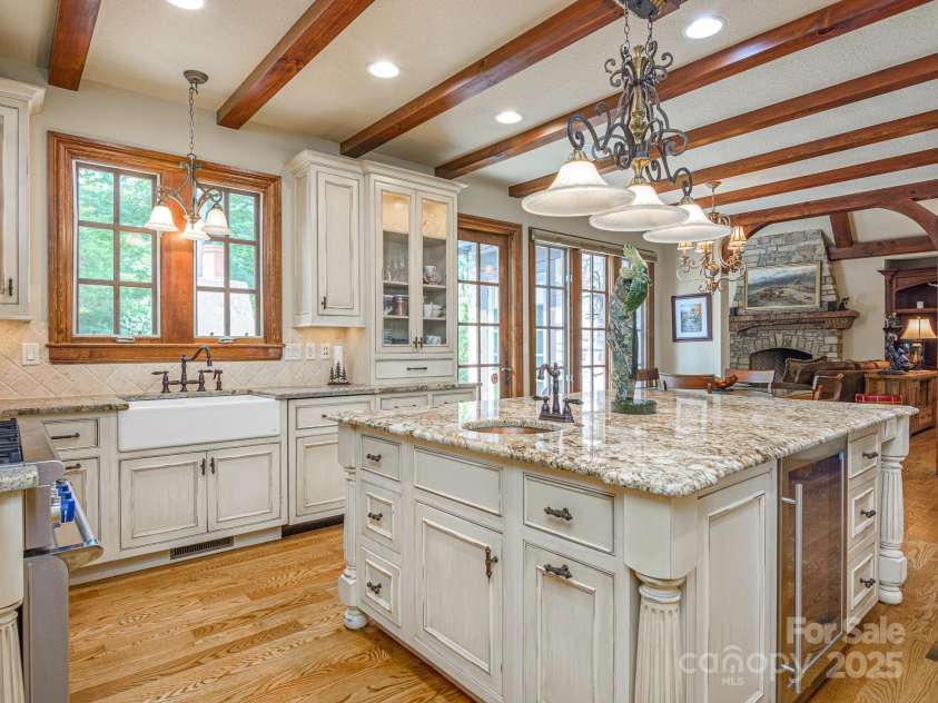 176 Valley Springs Road, Asheville, NC 28803.  MLS# CAR4277754, YatesRealty ID 2890. Ample Surfaces and Storage