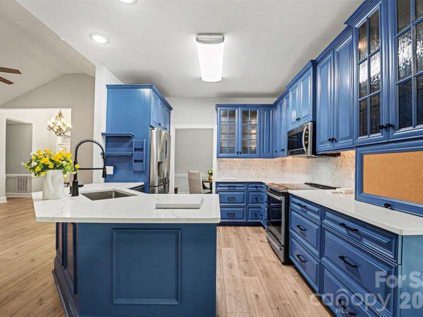 1320 Mill Race Lane, Matthews, NC 28104.  MLS# CAR4384297, YatesRealty ID 28900. Kitchen