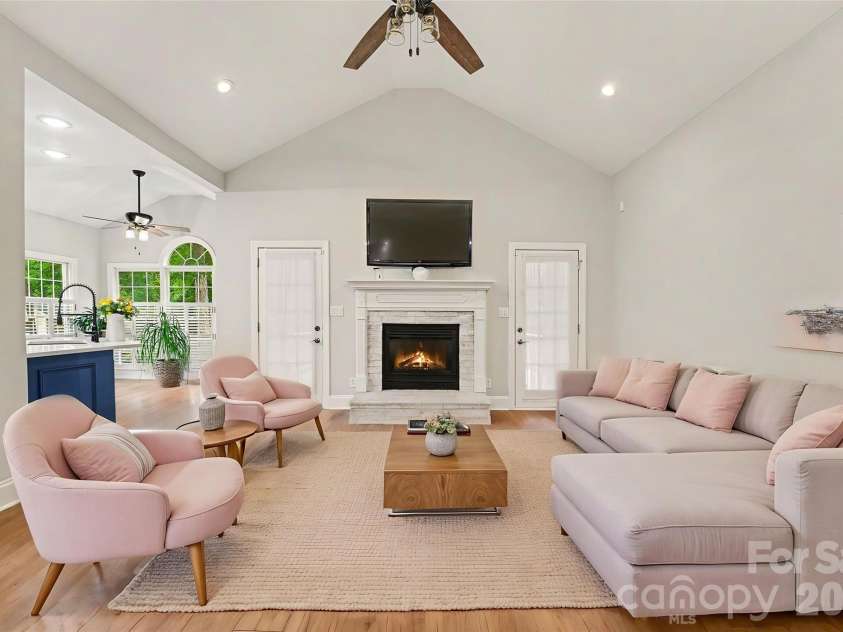 1320 Mill Race Lane, Matthews, NC 28104.  MLS# CAR4384297, YatesRealty ID 28900. Living Room *Virtually Staged*
