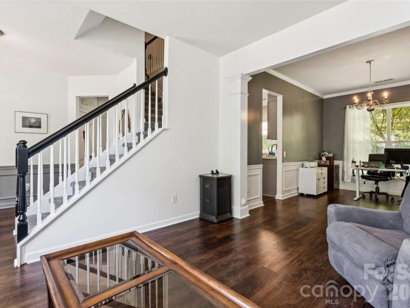 9713 Chanson Place, Matthews, NC 28105.  MLS# CAR4390320, YatesRealty ID 28901. 