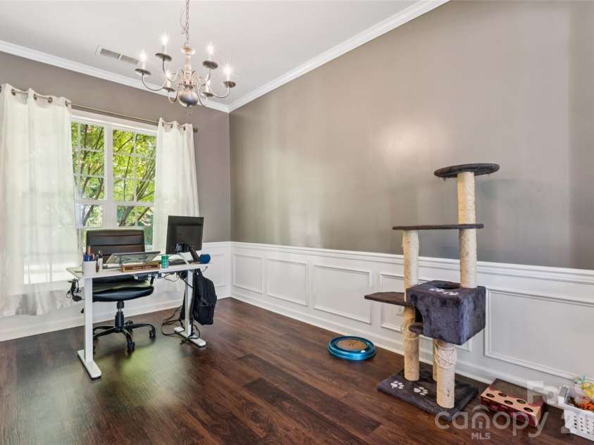 9713 Chanson Place, Matthews, NC 28105.  MLS# CAR4390320, YatesRealty ID 28901. 