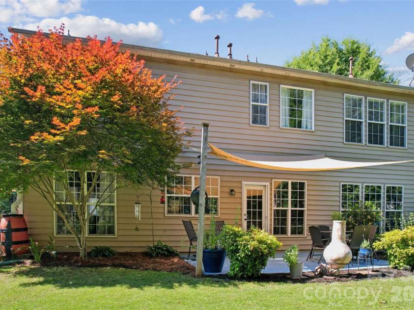 9713 Chanson Place, Matthews, NC 28105.  MLS# CAR4390320, YatesRealty ID 28901. 
