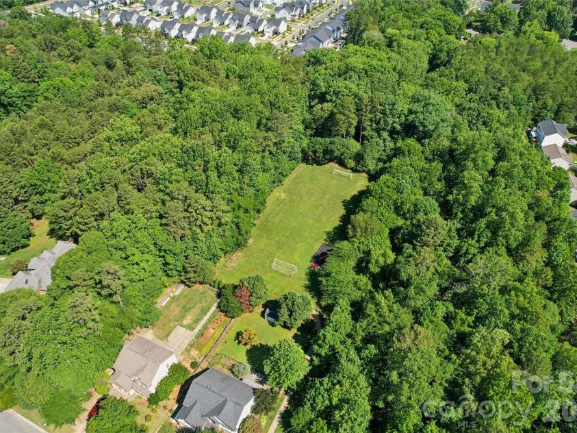 9713 Chanson Place, Matthews, NC 28105.  MLS# CAR4390320, YatesRealty ID 28901. 
