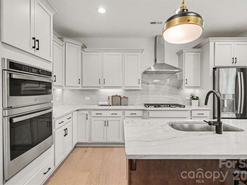 3808 Dahlia Drive, Harrisburg, NC 28075.  MLS# CAR4385206, YatesRealty ID 28902. Kitchen