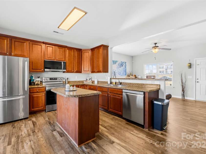 425 Webb Road, Shelby, NC 28152.  MLS# CAR4220554, YatesRealty ID 28903. 