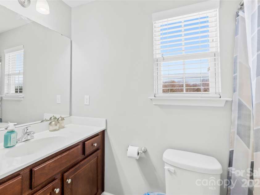 425 Webb Road, Shelby, NC 28152.  MLS# CAR4220554, YatesRealty ID 28903. 