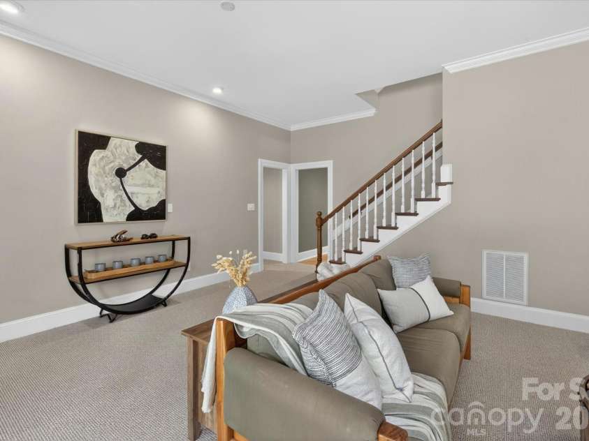 12509 Pine Valley Club Drive, Charlotte, NC 28277.  MLS# CAR4387628, YatesRealty ID 28904. 