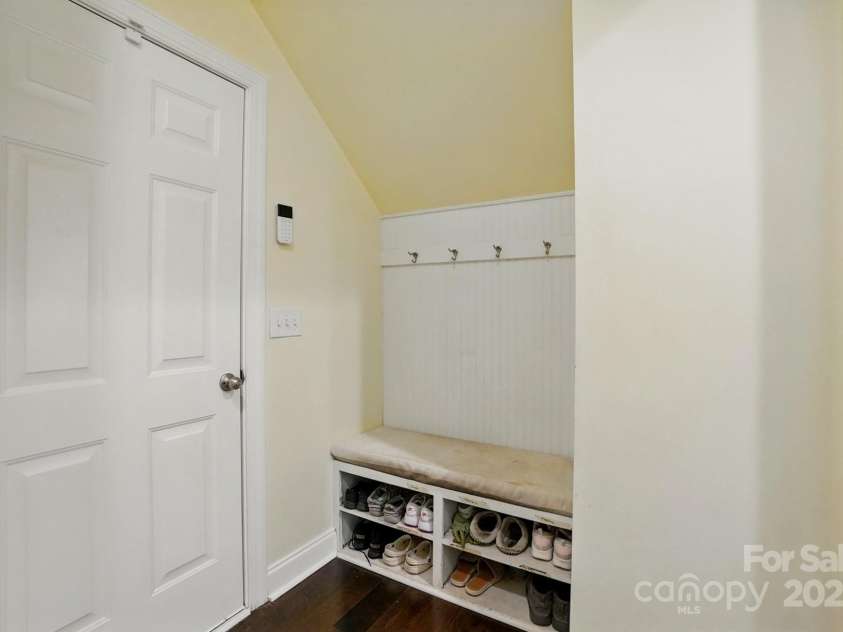 3808 Halcyon Drive, Huntersville, NC 28078.  MLS# CAR4263868, YatesRealty ID 28905. Drop Zone