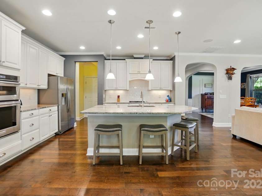 3808 Halcyon Drive, Huntersville, NC 28078.  MLS# CAR4263868, YatesRealty ID 28905. Kitchen