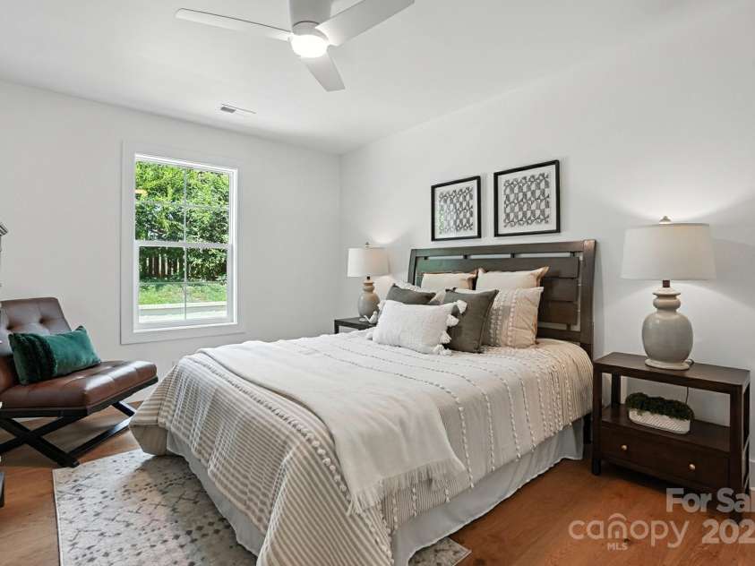 2425/2429 Ellen Avenue, Charlotte, NC 28208.  MLS# CAR4285437, YatesRealty ID 28906. 