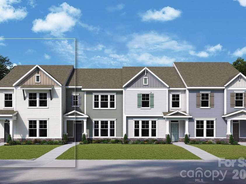 10026 Mamillion Drive, Huntersville, NC 28078.  MLS# CAR4379727, YatesRealty ID 28907. 