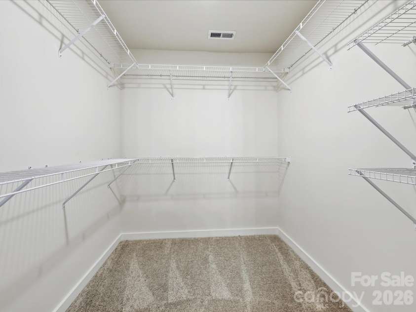 10026 Mamillion Drive, Huntersville, NC 28078.  MLS# CAR4379727, YatesRealty ID 28907. 