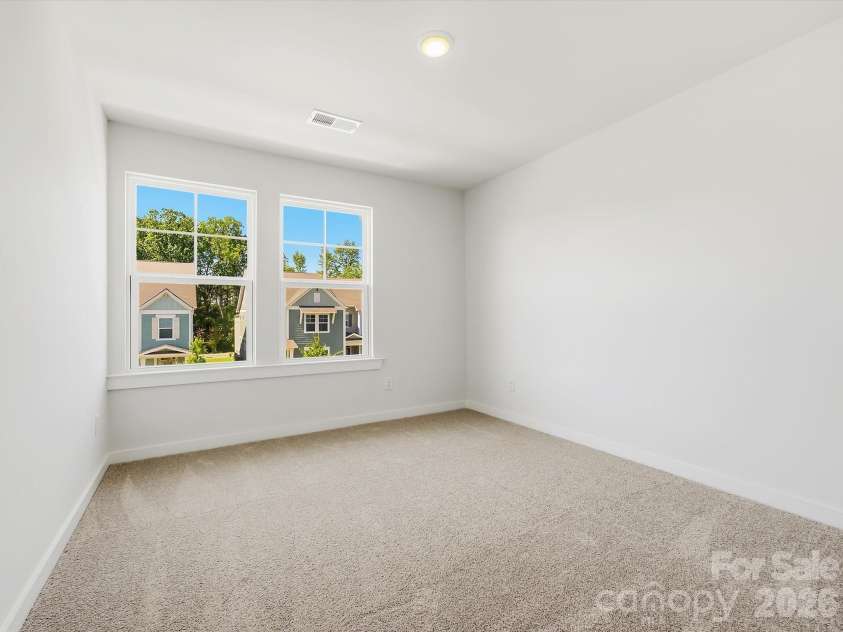10026 Mamillion Drive, Huntersville, NC 28078.  MLS# CAR4379727, YatesRealty ID 28907. 