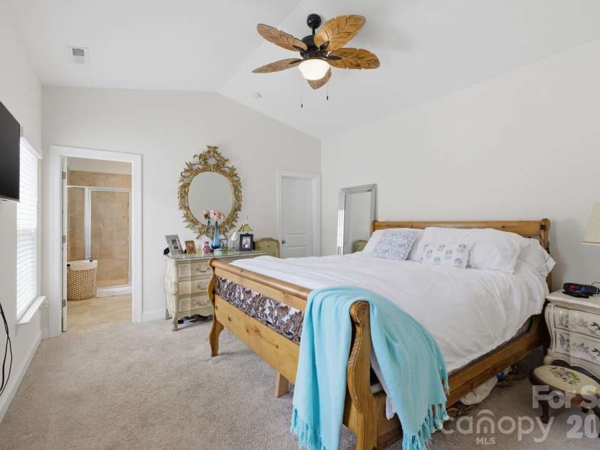 2176 Moss Meadow Lane, Denver, NC 28037.  MLS# CAR4387081, YatesRealty ID 28909. 