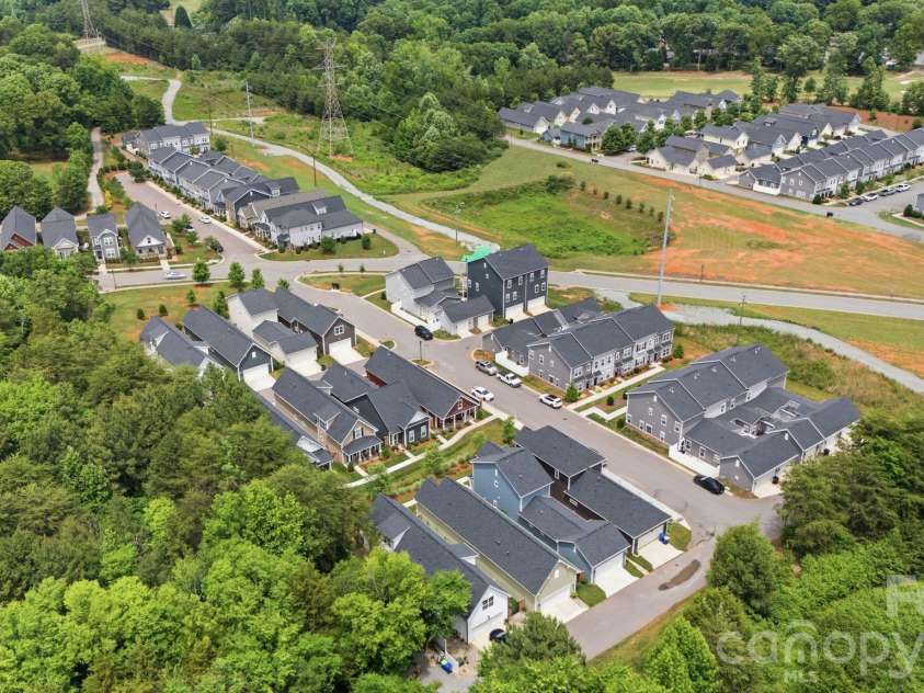 2176 Moss Meadow Lane, Denver, NC 28037.  MLS# CAR4387081, YatesRealty ID 28909. 
