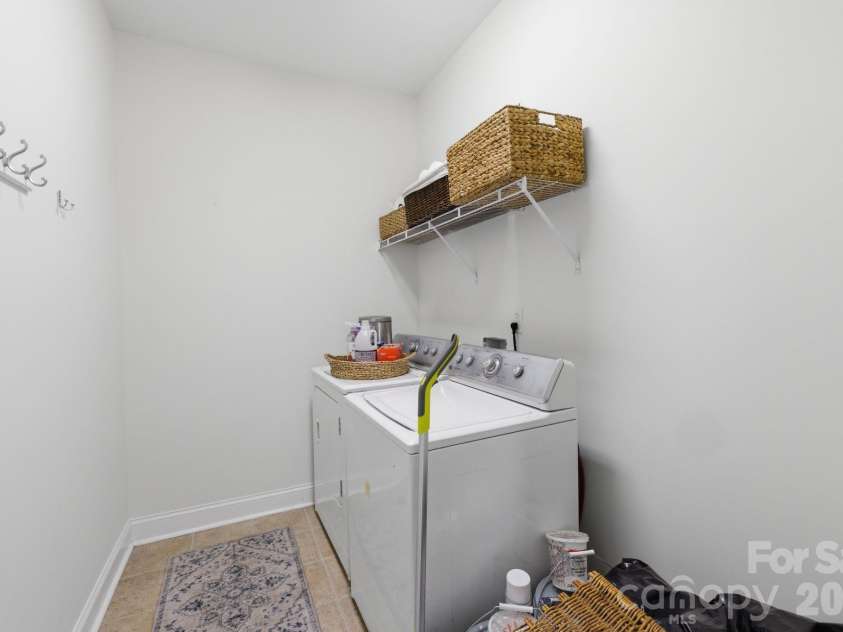 2176 Moss Meadow Lane, Denver, NC 28037.  MLS# CAR4387081, YatesRealty ID 28909. Laundry Room on the main level
