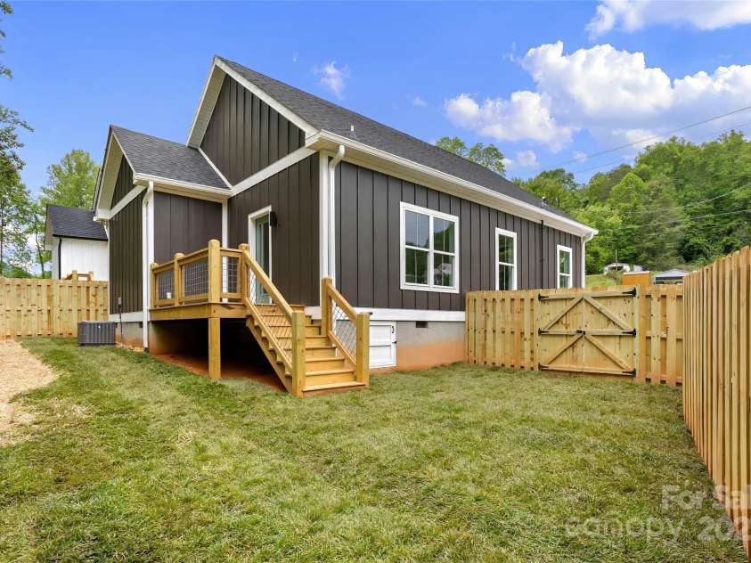 124 Orchard Street, Old Fort, NC 28762.  MLS# CAR4301509, YatesRealty ID 2891. 