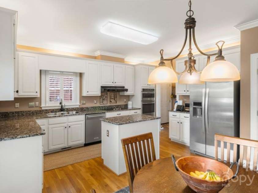 12 Westridge Court, Greensboro, NC 27410.  MLS# CAR4284316, YatesRealty ID 28910. 