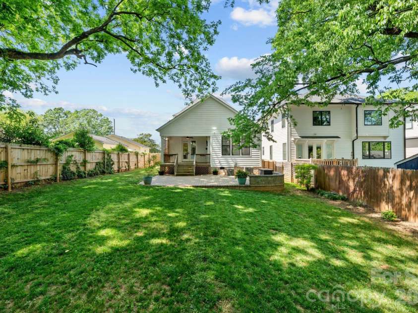 1408 Caldwell Street, Charlotte, NC 28206.  MLS# CAR4349076, YatesRealty ID 28911. 