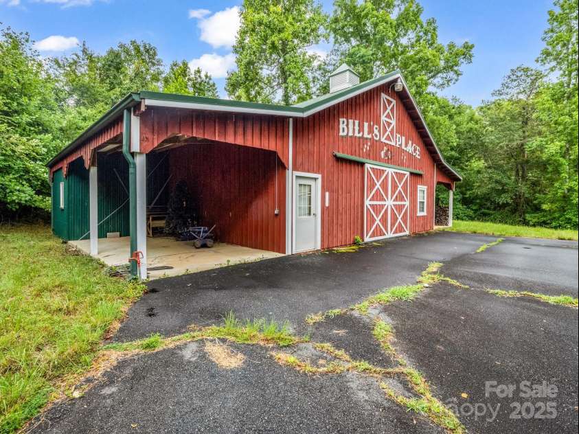 4086 Big Island Road, Rutherfordton, NC 28139.  MLS# CAR4275947, YatesRealty ID 28912. 