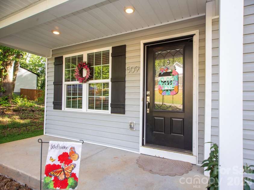 509 Sacco Extension, Belmont, NC 28012.  MLS# CAR4385625, YatesRealty ID 28912. 