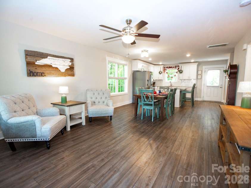 509 Sacco Extension, Belmont, NC 28012.  MLS# CAR4385625, YatesRealty ID 28912. 