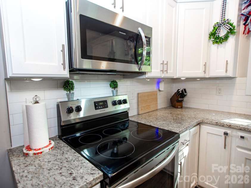 509 Sacco Extension, Belmont, NC 28012.  MLS# CAR4385625, YatesRealty ID 28912. 