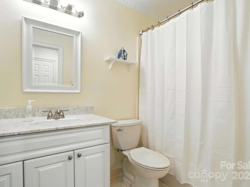 2902 Cherry Blossom Court, Fort Mill, SC 29715.  MLS# CAR4282554, YatesRealty ID 28913. Bathroom 2