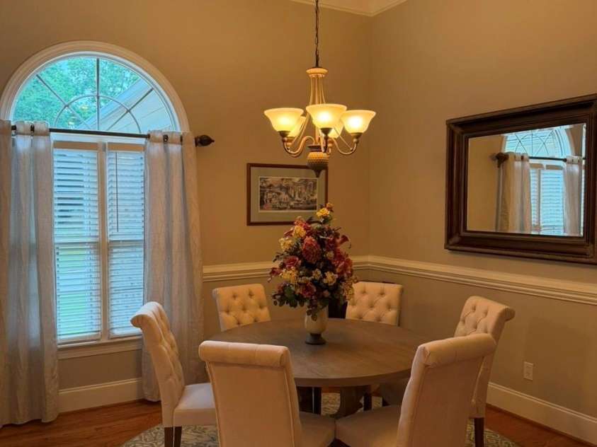 914 Players Ridge Road, Hickory, NC 28601.  MLS# CAR4387638, YatesRealty ID 28913. 