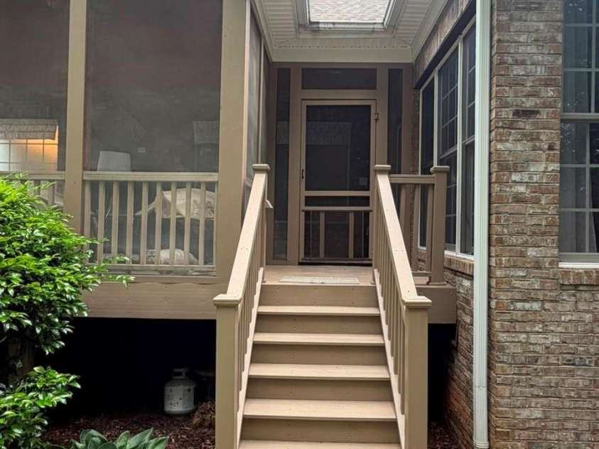 914 Players Ridge Road, Hickory, NC 28601.  MLS# CAR4387638, YatesRealty ID 28913. 