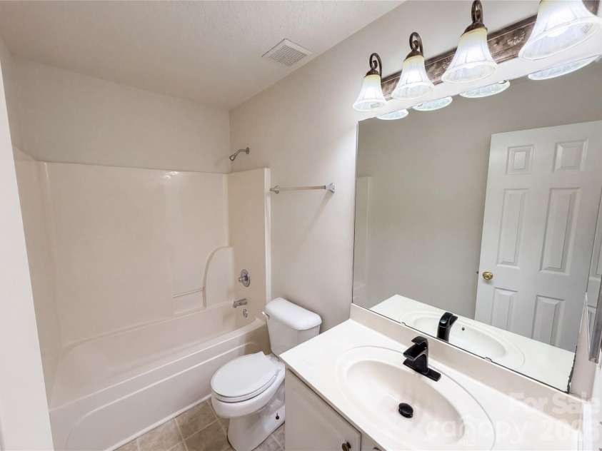 1841 Mission Oaks Street, Kannapolis, NC 28083.  MLS# CAR4388328, YatesRealty ID 28914. 
