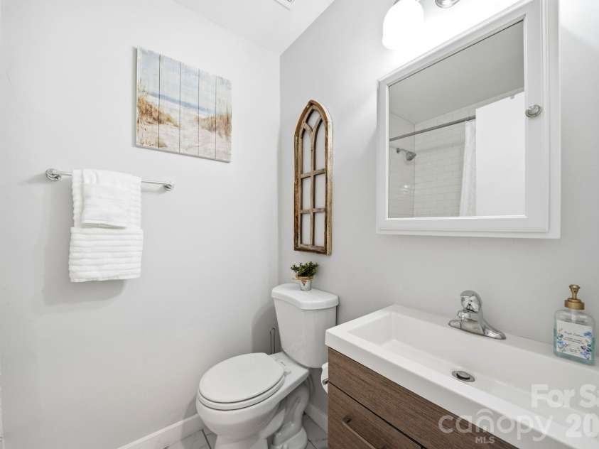 14023 Eden Court, Pineville, NC 28134.  MLS# CAR4387552, YatesRealty ID 28915. 