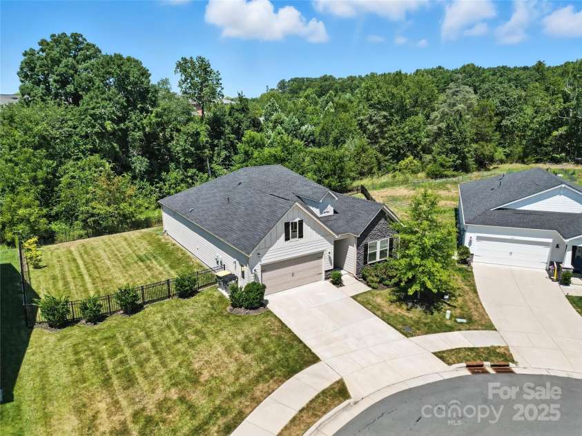 4149 Longmore Lane, Kannapolis, NC 28081.  MLS# CAR4277968, YatesRealty ID 28915. 