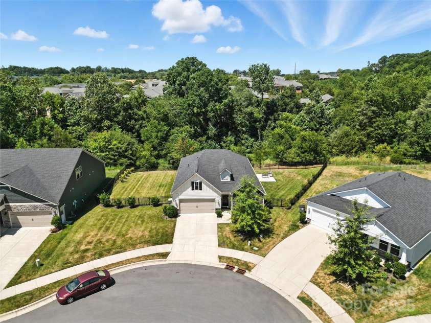 4149 Longmore Lane, Kannapolis, NC 28081.  MLS# CAR4277968, YatesRealty ID 28915. 