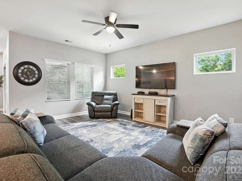 4149 Longmore Lane, Kannapolis, NC 28081.  MLS# CAR4277968, YatesRealty ID 28915. 