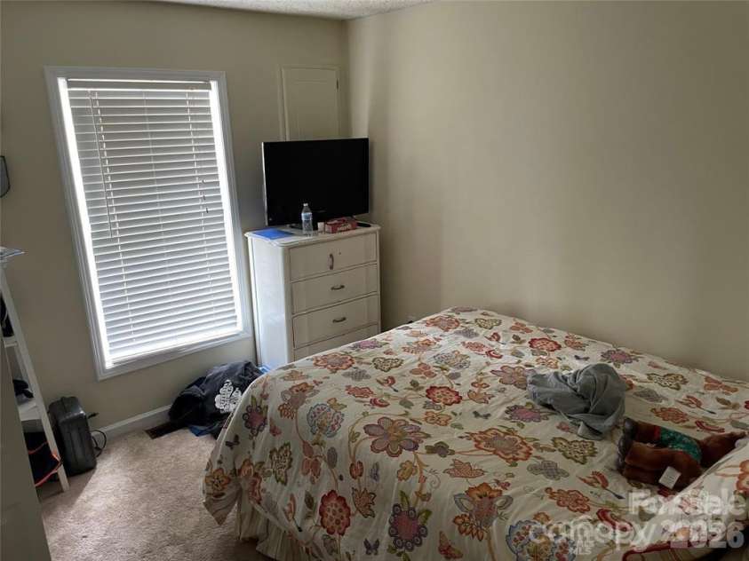 111 Sunset Drive, Clover, SC 29710.  MLS# CAR4390827, YatesRealty ID 28916. 