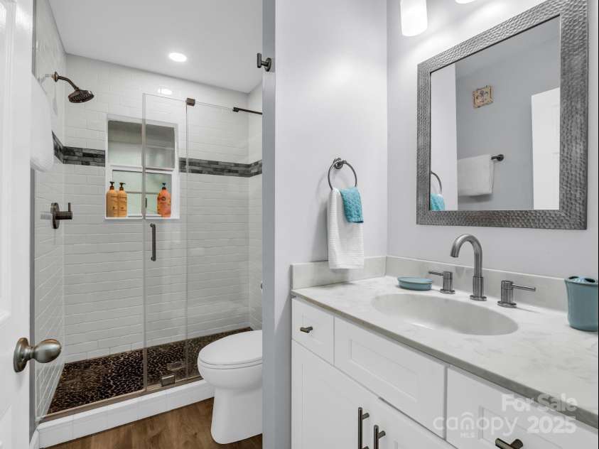 140 West Lake Drive, Lake Lure, NC 28746.  MLS# CAR4281158, YatesRealty ID 28916. 