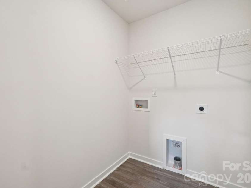 135 Rustling Waters Drive, Mooresville, NC 28117.  MLS# CAR4286572, YatesRealty ID 28917. 