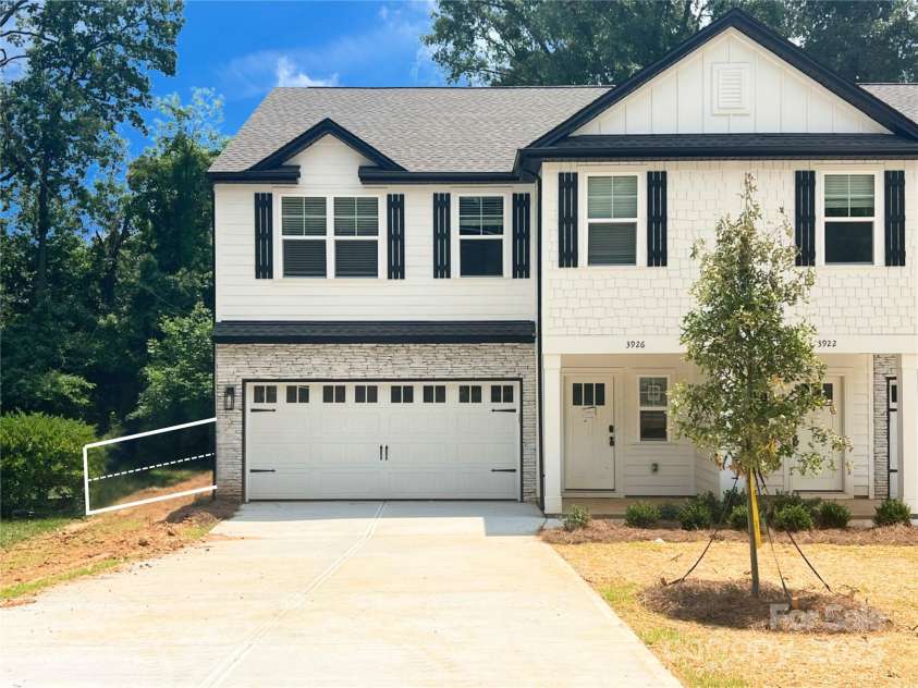 3926 Litchfield Road, Charlotte, NC 28211.  MLS# CAR4275074, YatesRealty ID 28918. 