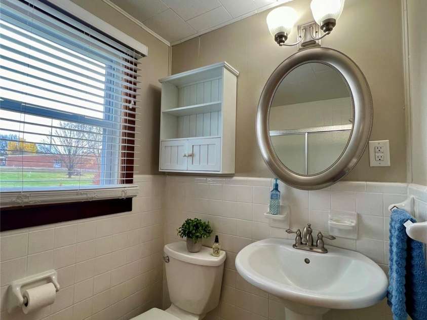 162 Jennings Road, Statesville, NC 28625.  MLS# CAR4203599, YatesRealty ID 2892. 