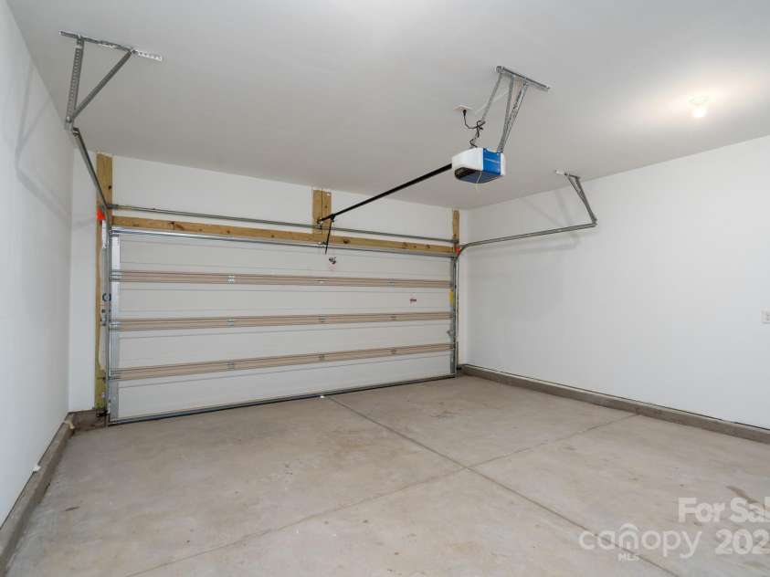 14014 Clayborn Street, Midland, NC 28107.  MLS# CAR4285693, YatesRealty ID 28920. 2 car garage