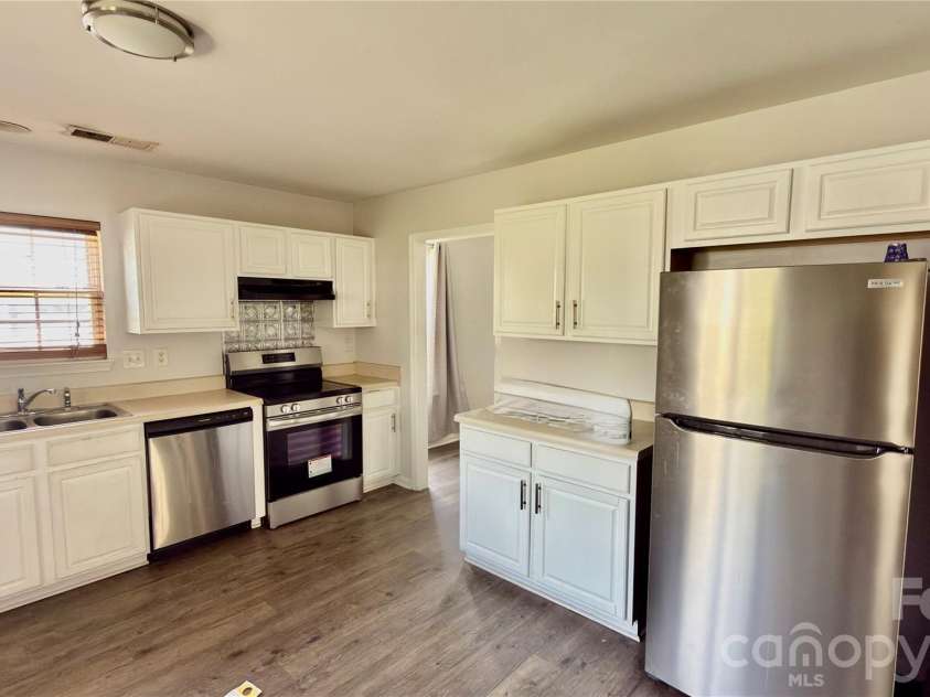 1412 Jabbok Place, Concord, NC 28027.  MLS# CAR4381677, YatesRealty ID 28921. 