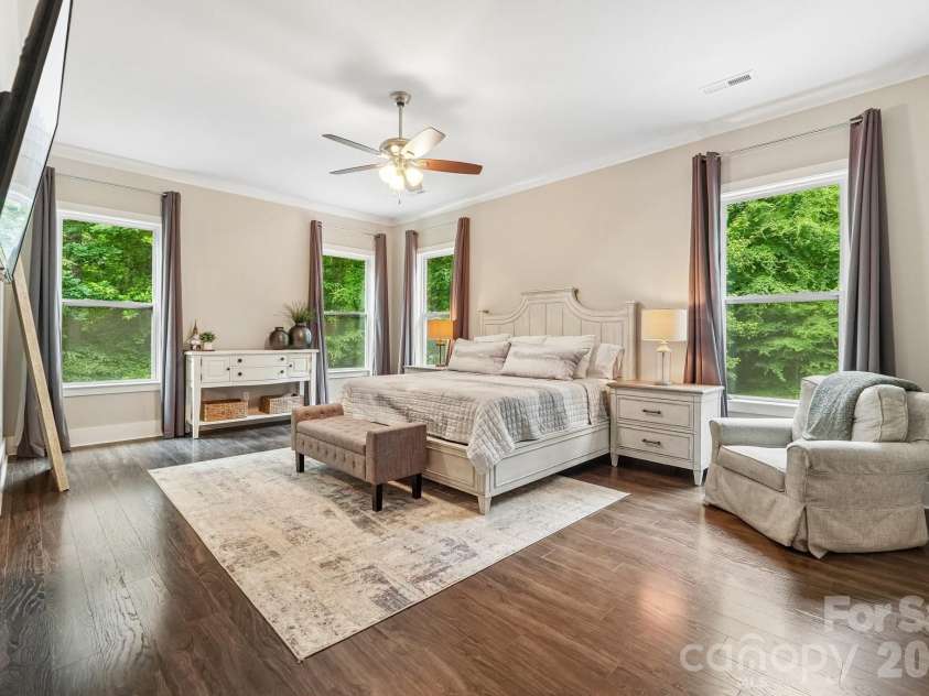 1232 Crofton Drive, Waxhaw, NC 28173.  MLS# CAR4383427, YatesRealty ID 28922. 