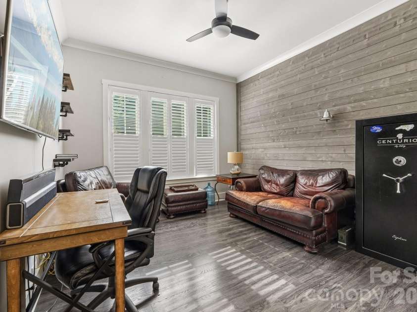 1232 Crofton Drive, Waxhaw, NC 28173.  MLS# CAR4383427, YatesRealty ID 28922. 