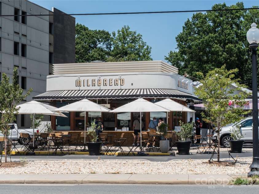 5229 Tarrywood Lane, Charlotte, NC 28205.  MLS# CAR4268771, YatesRealty ID 28922. Only a 10 minute drive to Plaza Midwood!