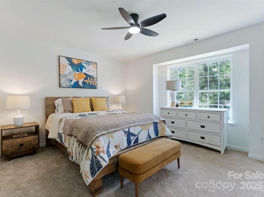 5229 Tarrywood Lane, Charlotte, NC 28205.  MLS# CAR4268771, YatesRealty ID 28922. Primary bedroom upstairs with full ensuite bathroom.