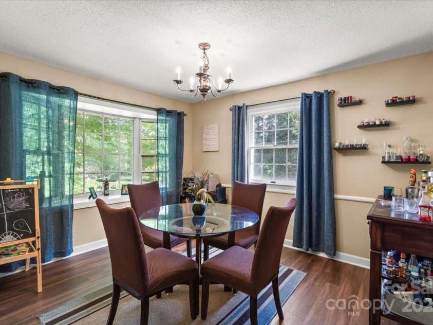 2701 Castes Drive, Pfafftown, NC 27040.  MLS# CAR4258315, YatesRealty ID 28923. 