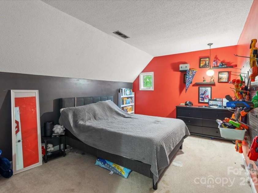 2701 Castes Drive, Pfafftown, NC 27040.  MLS# CAR4258315, YatesRealty ID 28923. 