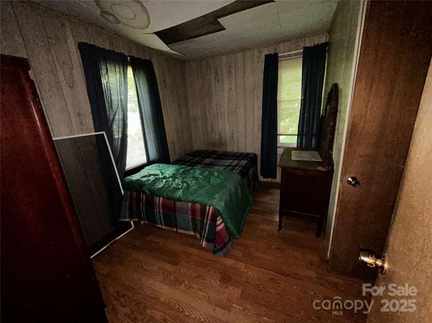 564 Upper Thomas Branch Road, Marshall, NC 28753.  MLS# CAR4281614, YatesRealty ID 28924. Bedroom 1