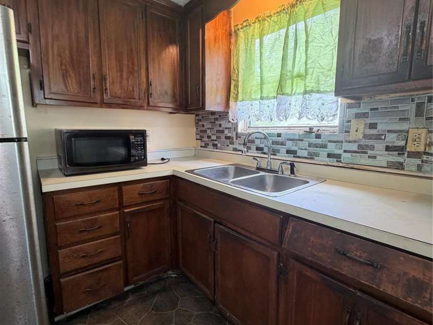 133 Mill Street, Chester, SC 29706.  MLS# CAR4387476, YatesRealty ID 28926. 